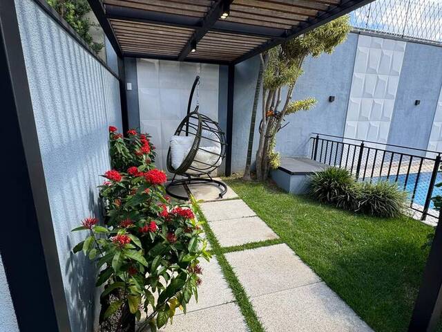 #32 - Casa em condomínio para Venda em Jundiaí - SP