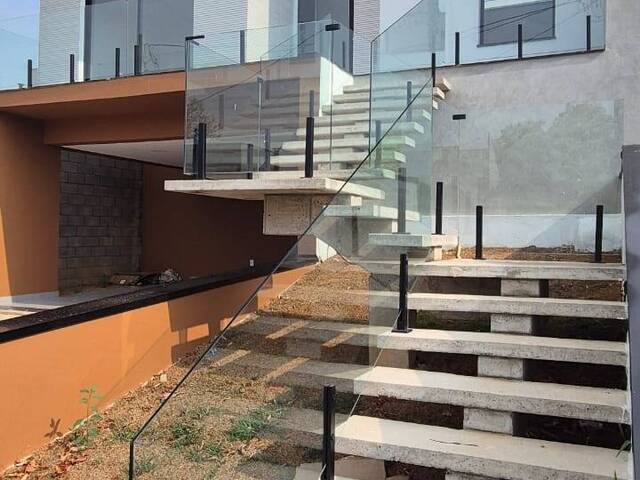 #70 - Casa para Venda em Itupeva - SP