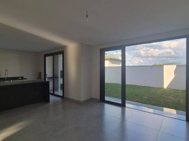 #88 - Casa para Venda em Itupeva - SP - 3